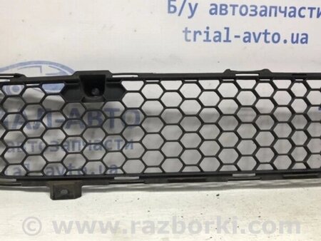 ФОТО Грати бампера центральна для Mitsubishi Lancer Киев
