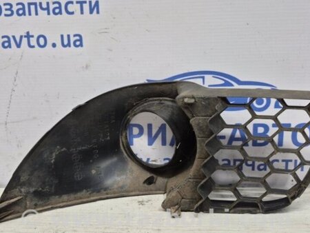 ФОТО Грати протитуманки ліва для Mitsubishi Lancer Киев