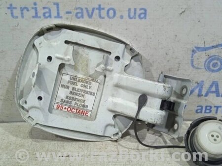 ФОТО Лючок бака  для Mitsubishi Outlander Киев