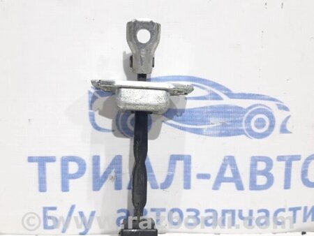 ФОТО Обмежувач дверей задній правий для Mitsubishi Lancer Киев