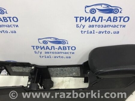 ФОТО Підлокітник для Mitsubishi Lancer Киев
