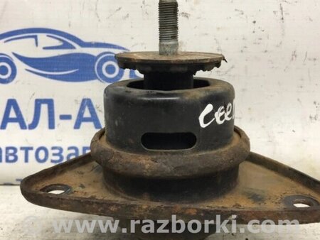 ФОТО Подушка ДВС права для KIA Ceed Киев