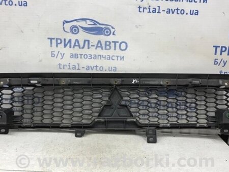 ФОТО Решітка радіатора Рестайлінг для Mitsubishi Outlander Киев