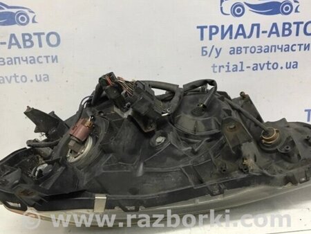 ФОТО Фара права галоген для Mitsubishi Lancer Киев