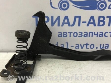 ФОТО Гак капота для Renault Megane Киев