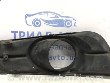 ФОТО Грати протитуманки права для Chevrolet Cruze J300 (2008-2016) Киев