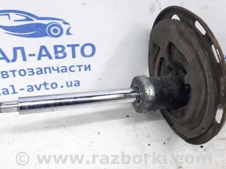 ФОТО Амортизатор передній правий для Toyota Avensis T270 (10.2008-12.2012) Киев