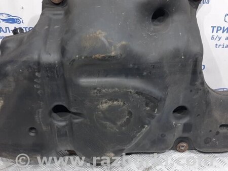 ФОТО Бак паливний пластик для Toyota Avensis T270 (10.2008-12.2012) Киев
