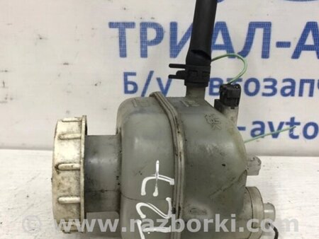 ФОТО Бачок головного гальмівного циліндра для Toyota Avensis T270 (10.2008-12.2012) Киев