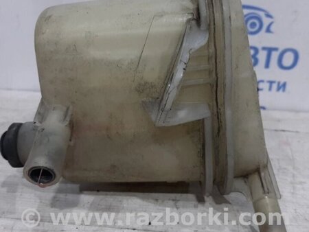 ФОТО Бачок радіатора (розширювальний) для Toyota Avensis T270 (10.2008-12.2012) Киев