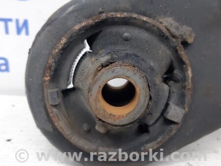 ФОТО Важель правий для Toyota Avensis T270 (10.2008-12.2012) Киев