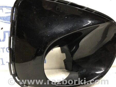 ФОТО Грати переднього бампера права для Toyota Avensis T270 (10.2008-12.2012) Киев