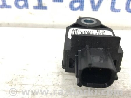 ФОТО Датчик удару (AIRBAG) для Toyota Avensis T270 (10.2008-12.2012) Киев