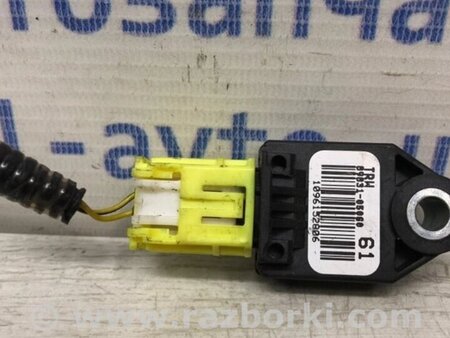 ФОТО Датчик удару (AIRBAG) для Toyota Avensis T270 (10.2008-12.2012) Киев