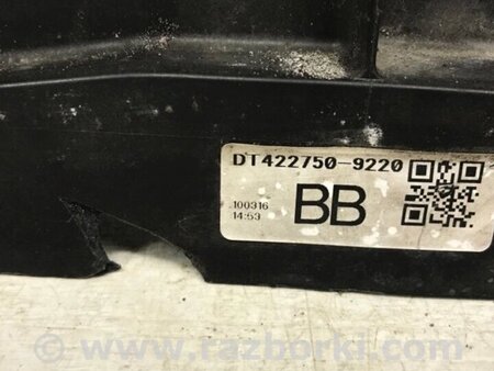 ФОТО Дифузор із вентилятором радіатора для Toyota Avensis T270 (10.2008-12.2012) Киев