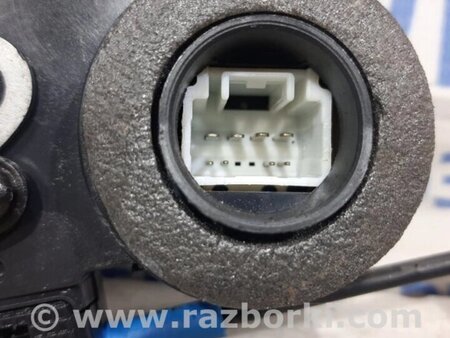 ФОТО Замок двері задній лівий для Toyota Avensis T270 (10.2008-12.2012) Киев