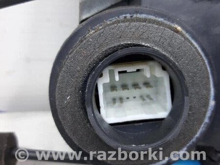 ФОТО Замок двері задній правий для Toyota Avensis T270 (10.2008-12.2012) Киев