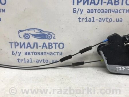 ФОТО Замок двері задній правий для Toyota Avensis T270 (10.2008-12.2012) Киев