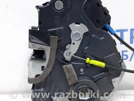 ФОТО Замок двері передній правий для Toyota Avensis T270 (10.2008-12.2012) Киев