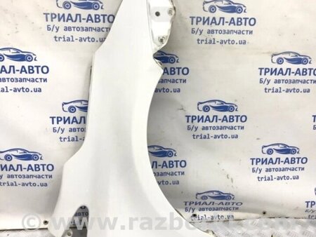 ФОТО Крило переднє праве для Toyota Avensis T270 (10.2008-12.2012) Киев