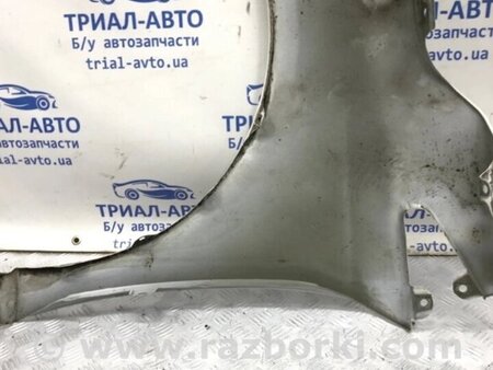 ФОТО Крило переднє праве для Toyota Avensis T270 (10.2008-12.2012) Киев