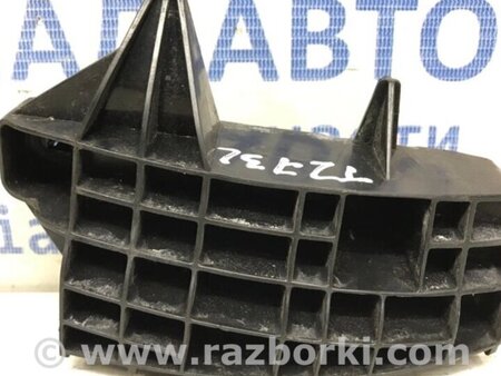 ФОТО Кронштейн бампера задній лівий для Toyota Avensis T270 (10.2008-12.2012) Киев