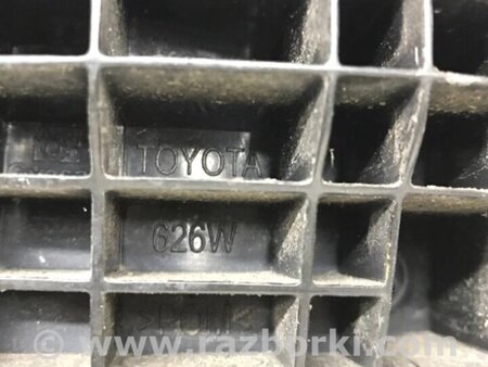 ФОТО Кронштейн бампера задній правий для Toyota Avensis T270 (10.2008-12.2012) Киев