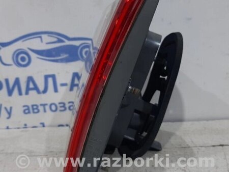 ФОТО Ліхтар задній внутрішній правий для Toyota Avensis T270 (10.2008-12.2012) Киев