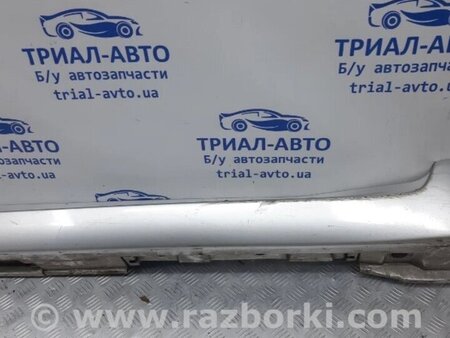 ФОТО Накладка порога зовнішня ліва для Toyota Avensis T270 (10.2008-12.2012) Киев