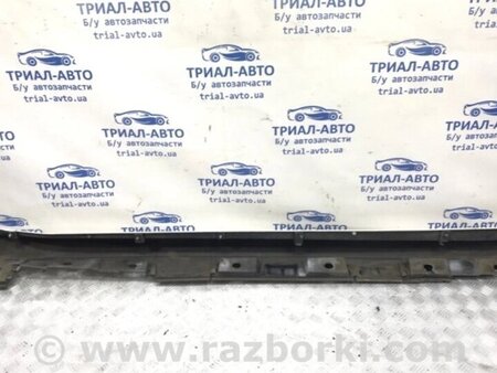 ФОТО Накладка порога зовнішня ліва для Toyota Avensis T270 (10.2008-12.2012) Киев