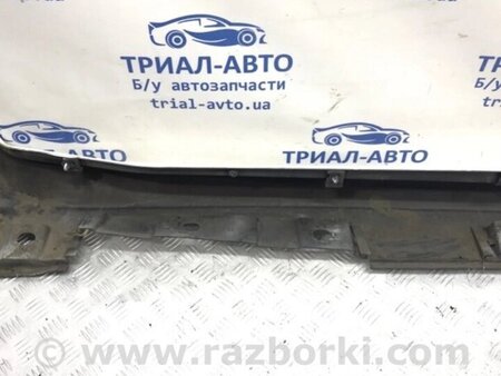ФОТО Накладка порога зовнішня ліва для Toyota Avensis T270 (10.2008-12.2012) Киев