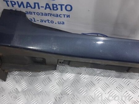 ФОТО Накладка порога зовнішня права для Toyota Avensis T270 (10.2008-12.2012) Киев