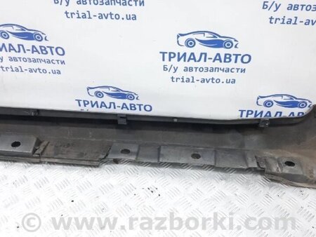ФОТО Накладка порога зовнішня права для Toyota Avensis T270 (10.2008-12.2012) Киев