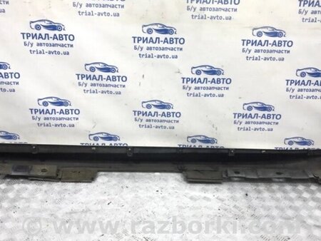 ФОТО Накладка порога зовнішня права для Toyota Avensis T270 (10.2008-12.2012) Киев