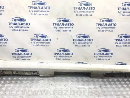 ФОТО Накладка порога зовнішня права для Toyota Avensis T270 (10.2008-12.2012) Киев