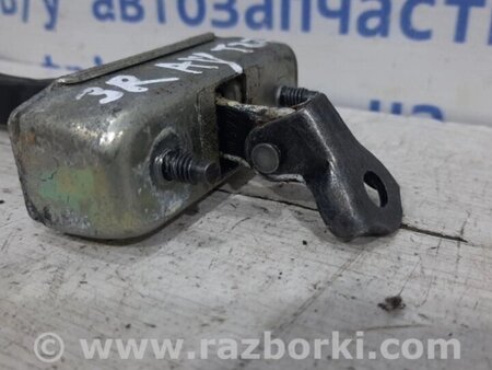 ФОТО Обмежувач дверей задній правий для Toyota Avensis T270 (10.2008-12.2012) Киев