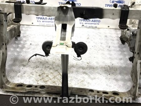 ФОТО Панель передня для Toyota Avensis T270 (10.2008-12.2012) Киев