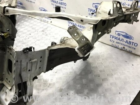 ФОТО Панель передня для Toyota Avensis T270 (10.2008-12.2012) Киев