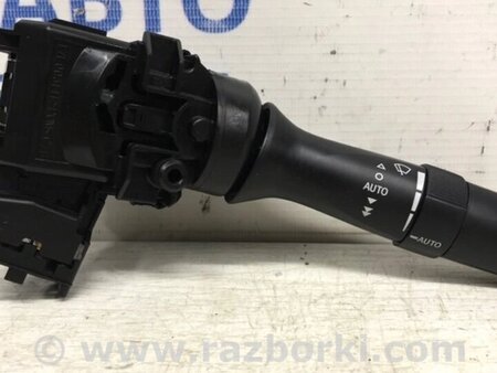 ФОТО Перемикач підрульовий правий (двірники) для Toyota Avensis T270 (10.2008-12.2012) Киев