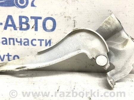 ФОТО Петля капота ліва для Toyota Avensis T270 (10.2008-12.2012) Киев