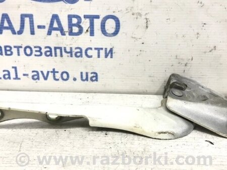 ФОТО Петля капота ліва для Toyota Avensis T270 (10.2008-12.2012) Киев