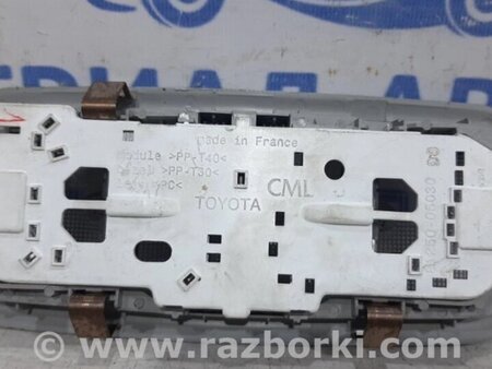 ФОТО Плафон задній для Toyota Avensis T270 (10.2008-12.2012) Киев