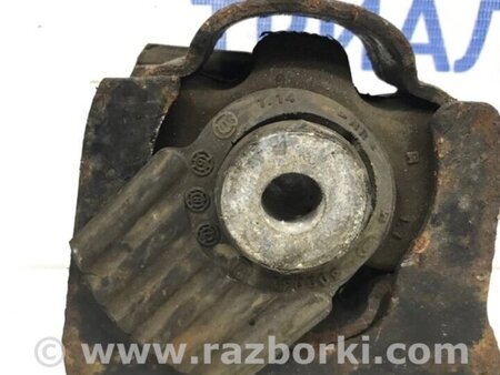 ФОТО Подушка ДВС передня для Toyota Avensis T270 (10.2008-12.2012) Киев