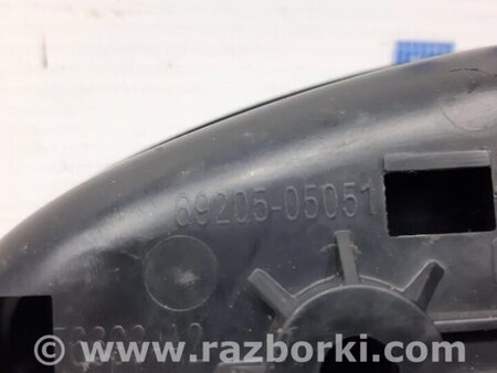 ФОТО Ручка дверей внутрішня права для Toyota Avensis T270 (10.2008-12.2012) Киев