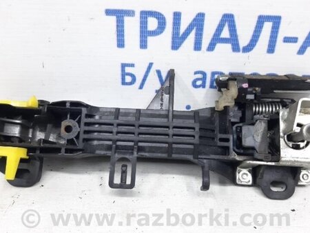 ФОТО Ручка дверей зовнішня передня права для Toyota Avensis T270 (10.2008-12.2012) Киев