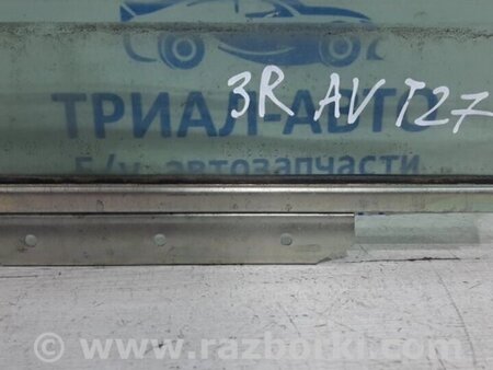 ФОТО Скло двері заднє праве для Toyota Avensis T270 (10.2008-12.2012) Киев