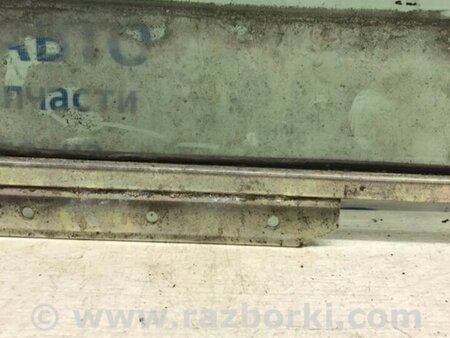 ФОТО Скло двері заднє праве для Toyota Avensis T270 (10.2008-12.2012) Киев