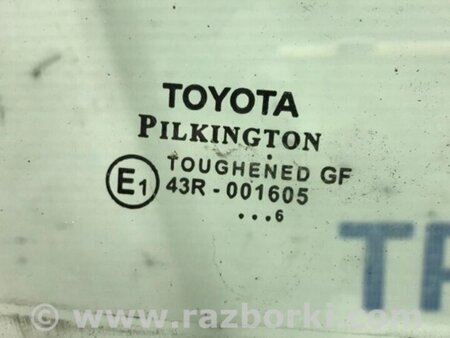 ФОТО Скло двері переднє праве для Toyota Avensis T270 (10.2008-12.2012) Киев