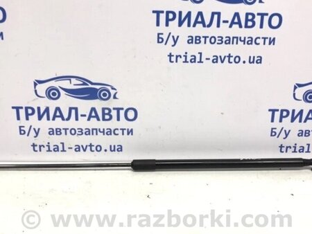 ФОТО Амортизатор кришки багажника для Nissan Juke (10-19) Киев