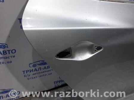 ФОТО Двері задні праві для Hyundai ix35 Tucson Киев